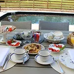 Le Val Daniniere Adult Only Pensionat 3*