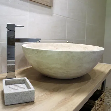 Le Val Daninière Adult Only Affittacamere 3*