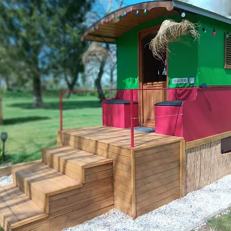 Le Val Daniniere Adult Only 3* Le Mesnil-Garnier