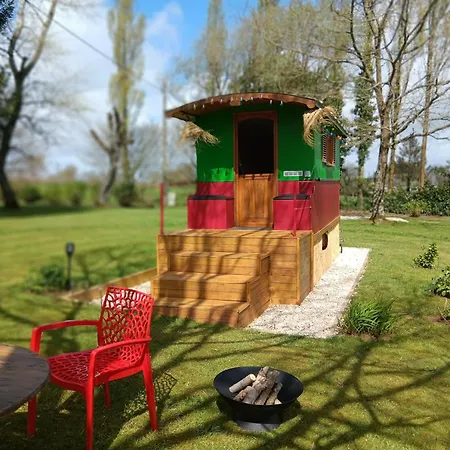 Pensión Le Val Daniniere Adult Only Le Mesnil-Garnier