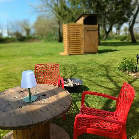 Le Val Daniniere Adult Only 3* Le Mesnil-Garnier