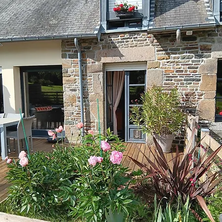 Le Val Daniniere Adult Only