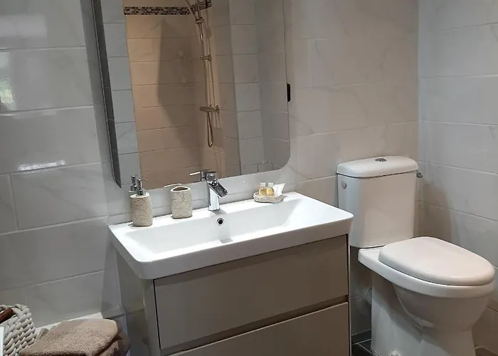 Le Val Daniniere Adult Only בית הארחה Le Mesnil-Garnier