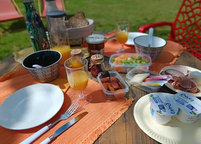 Gasthof Le Val Daniniere Adult Only Le Mesnil-Garnier